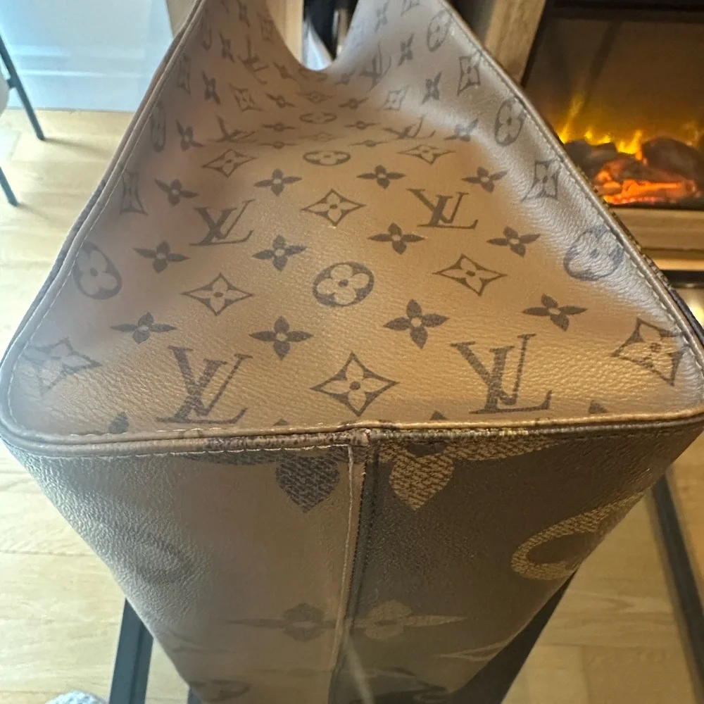 Louis Vuitton Brown Monogram Tote with Tan Handles - Picture 8 of 15
